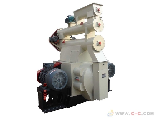 95KW To 180KW Animal Feed Maker Machine Cattle Food Pellet Machine